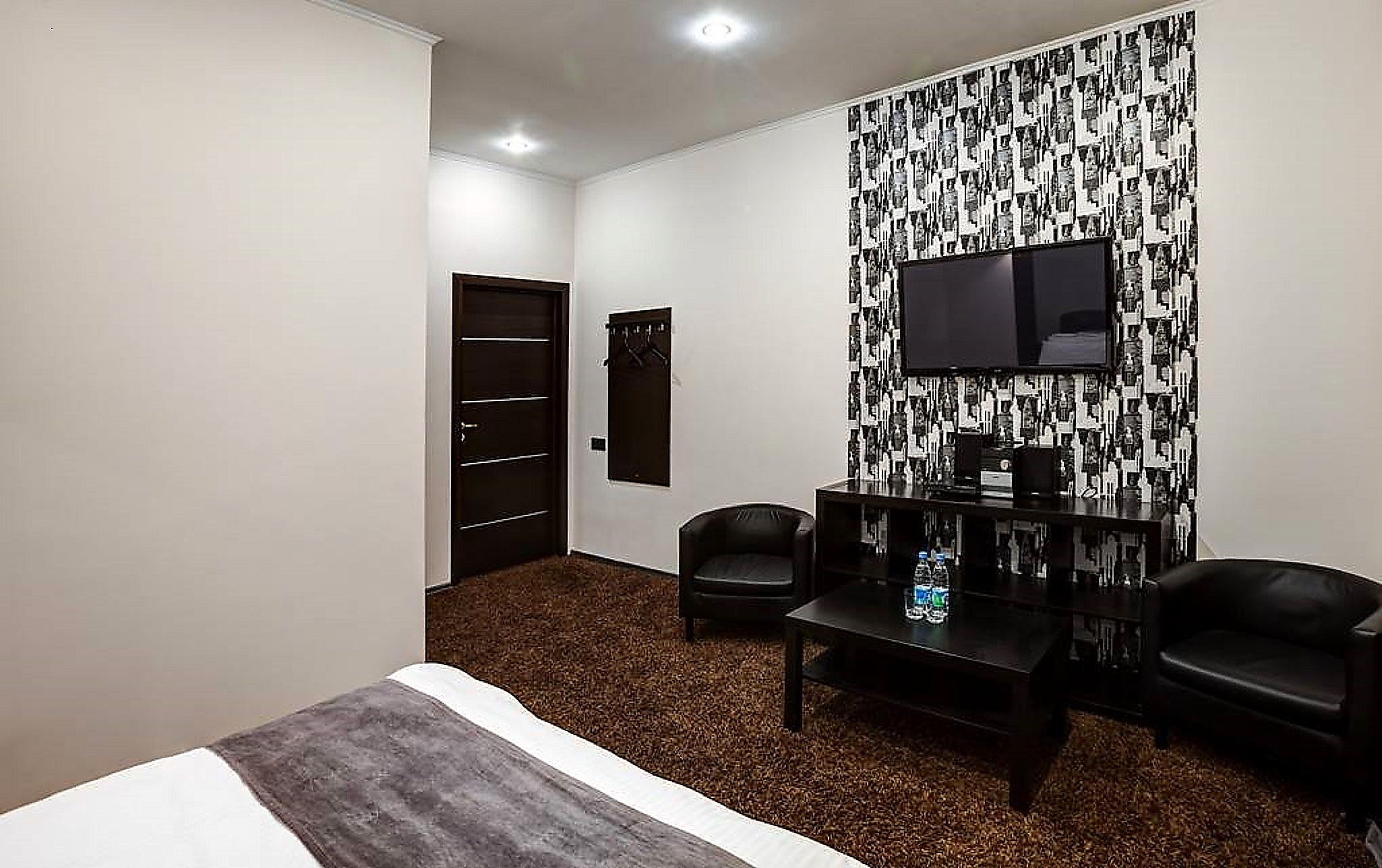 Vasileostrovskiy Hotel