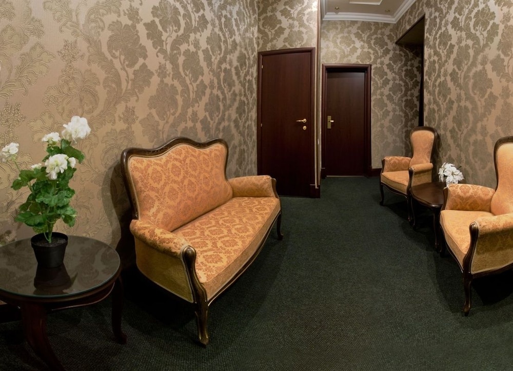 Vasilievskiy Dvor Hotel