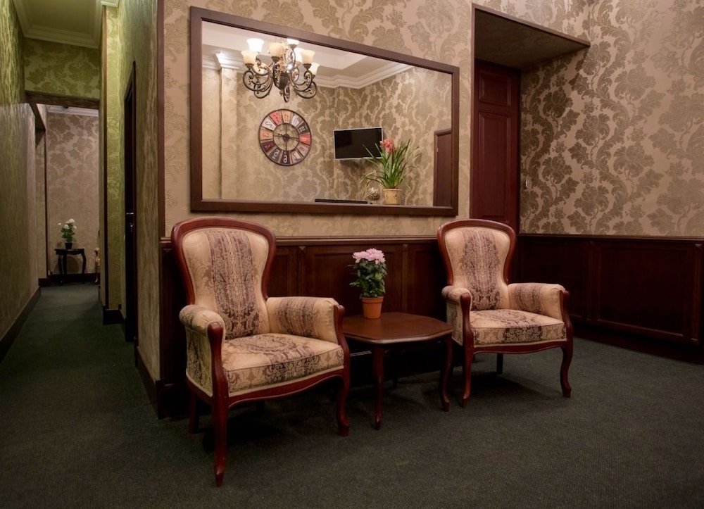 Vasilievskiy Dvor Hotel