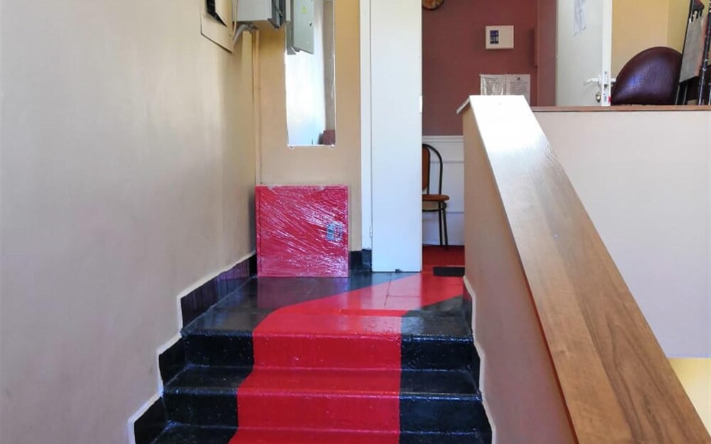 V Pitere Zhit Hostel