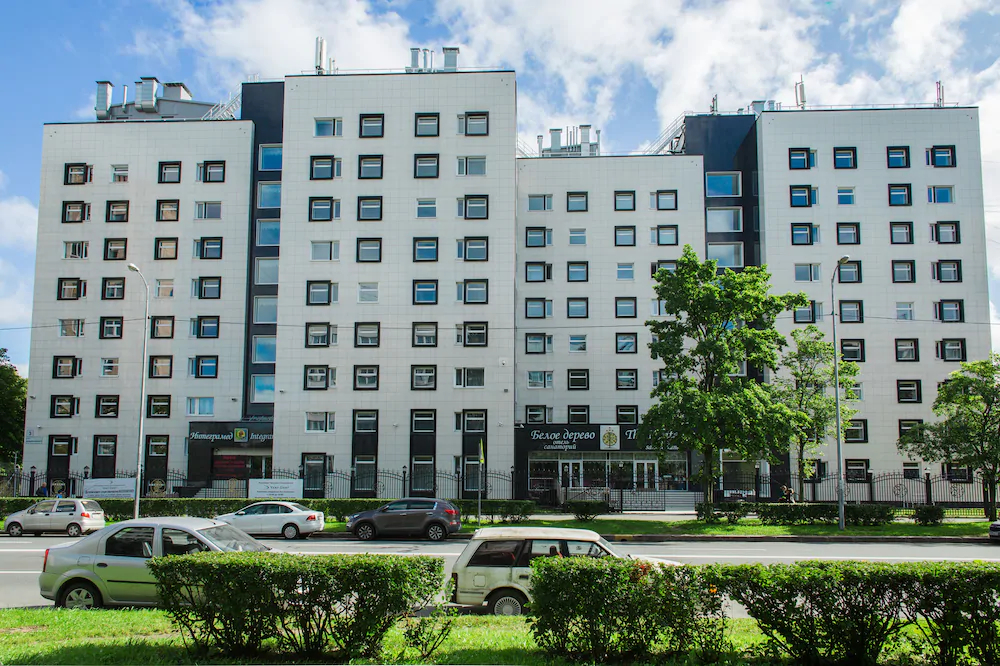 White Tree Hotel