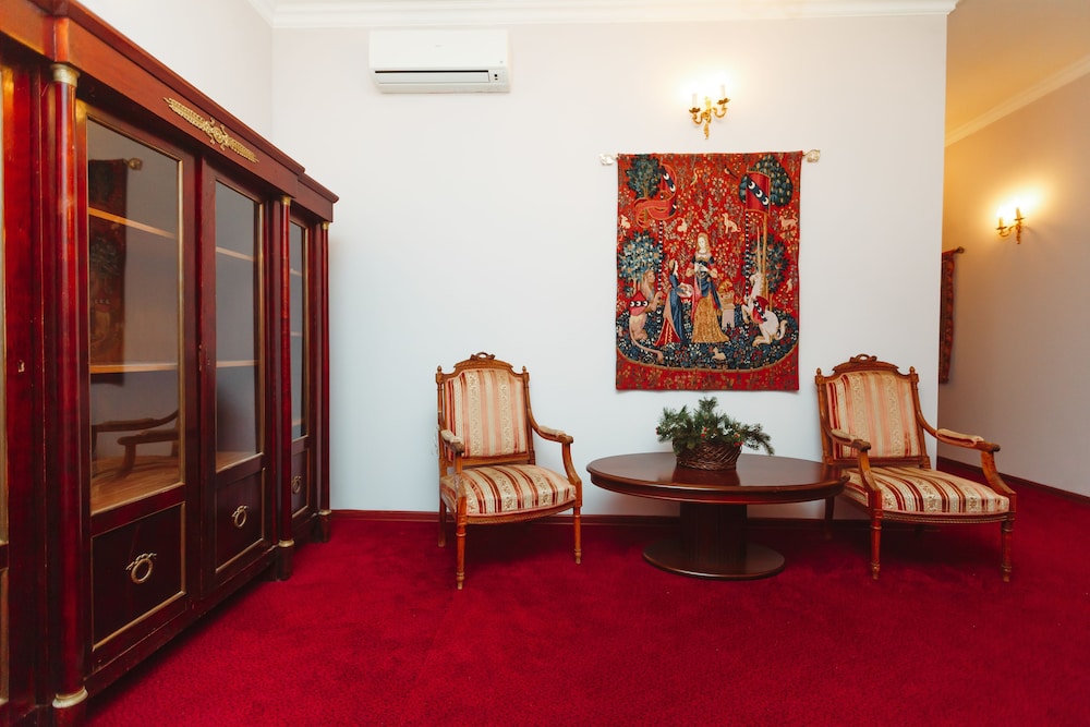 YouPiter hotel