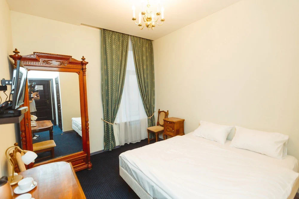 YouPiter hotel