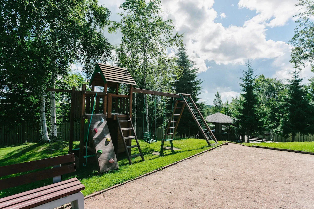Chernika House
