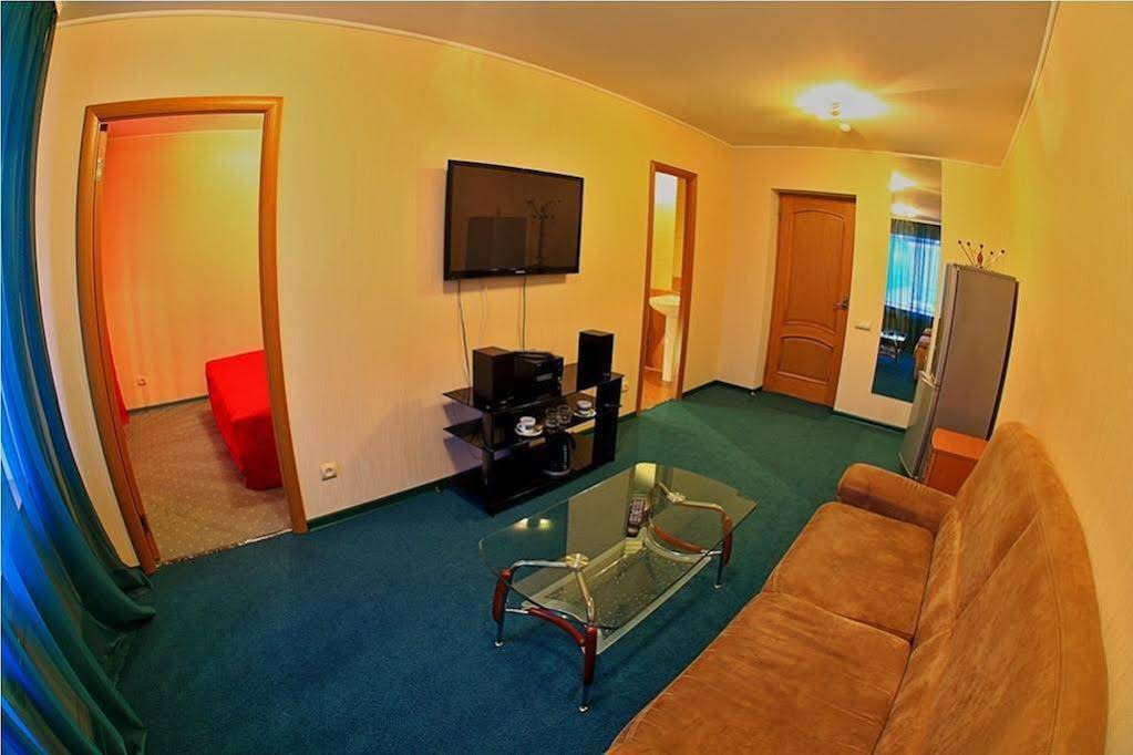 Hotel Stroitel
