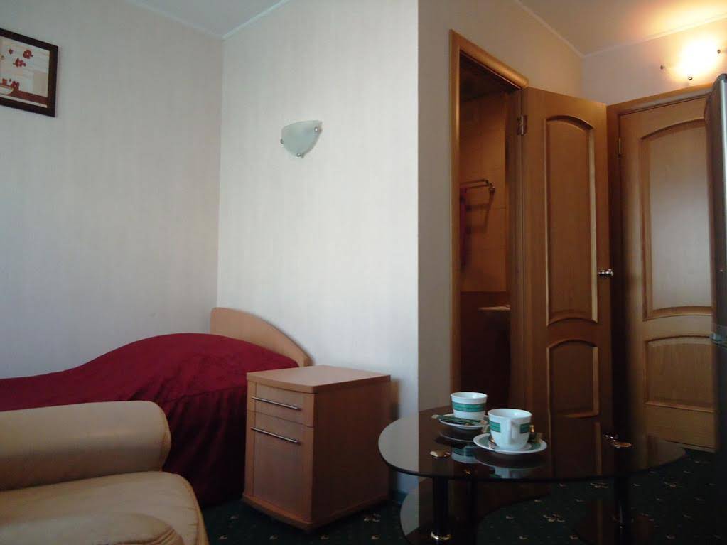 Hotel Stroitel