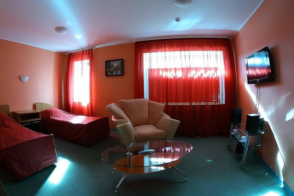 Hotel Stroitel