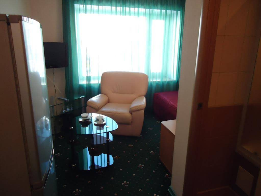 Hotel Stroitel