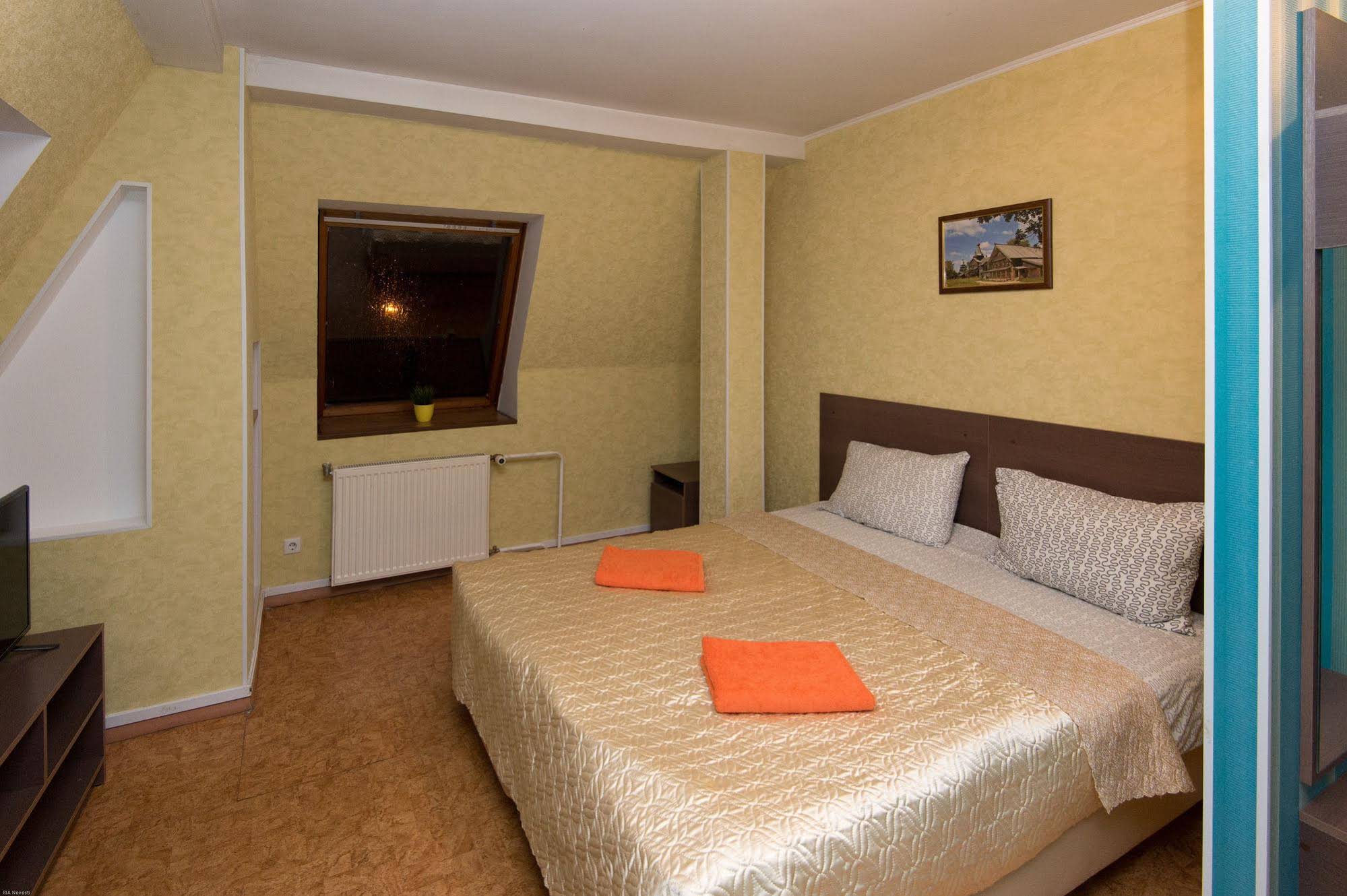 Guest House Orlovskiy