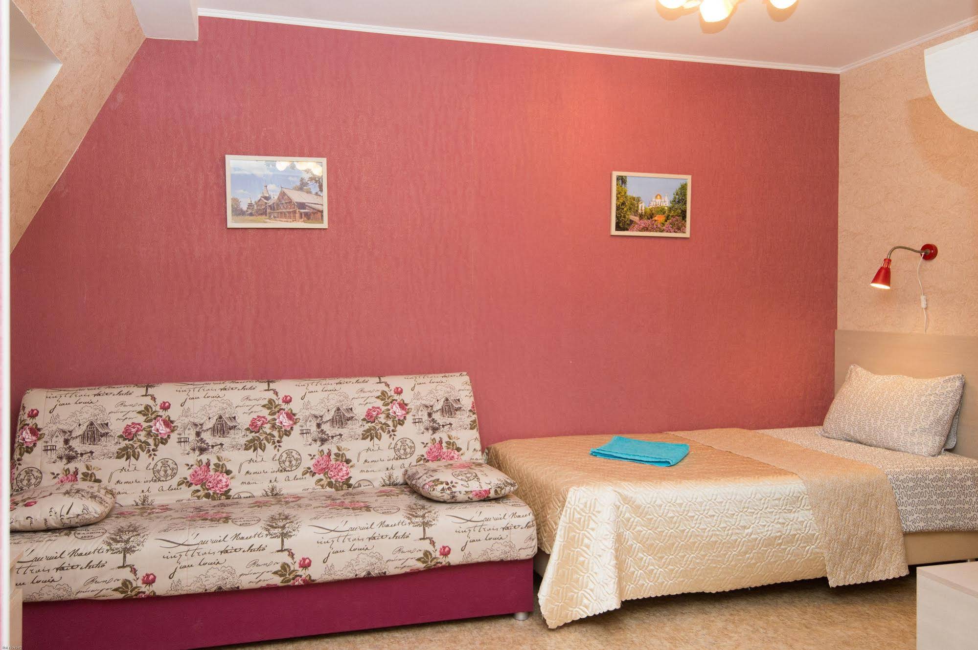 Guest House Orlovskiy
