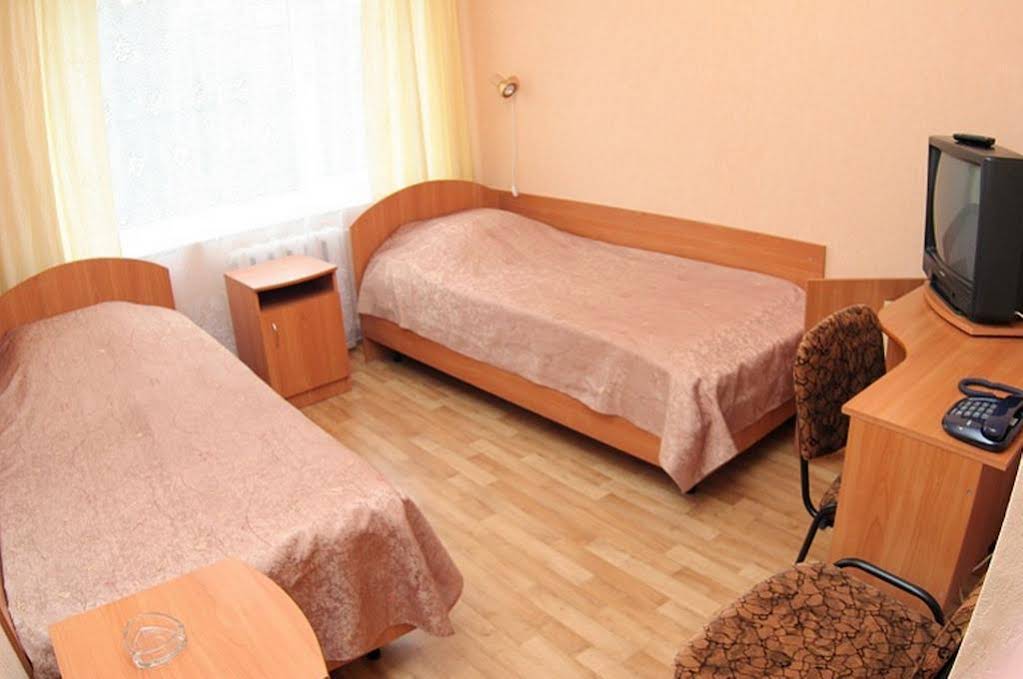 Hotel Yybileynaya