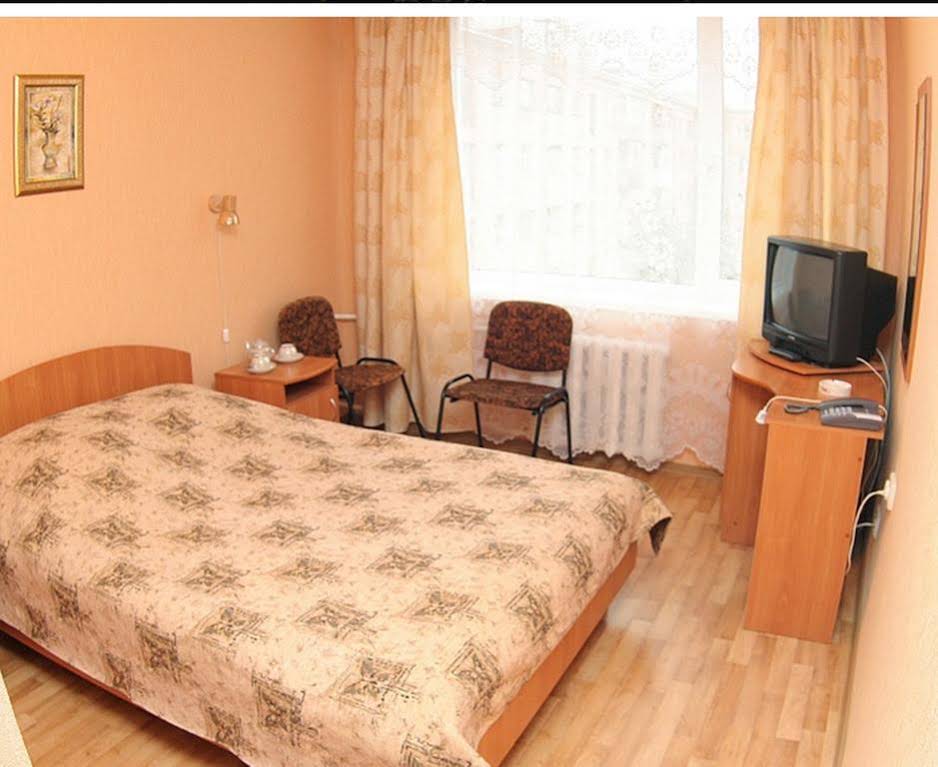 Hotel Yybileynaya