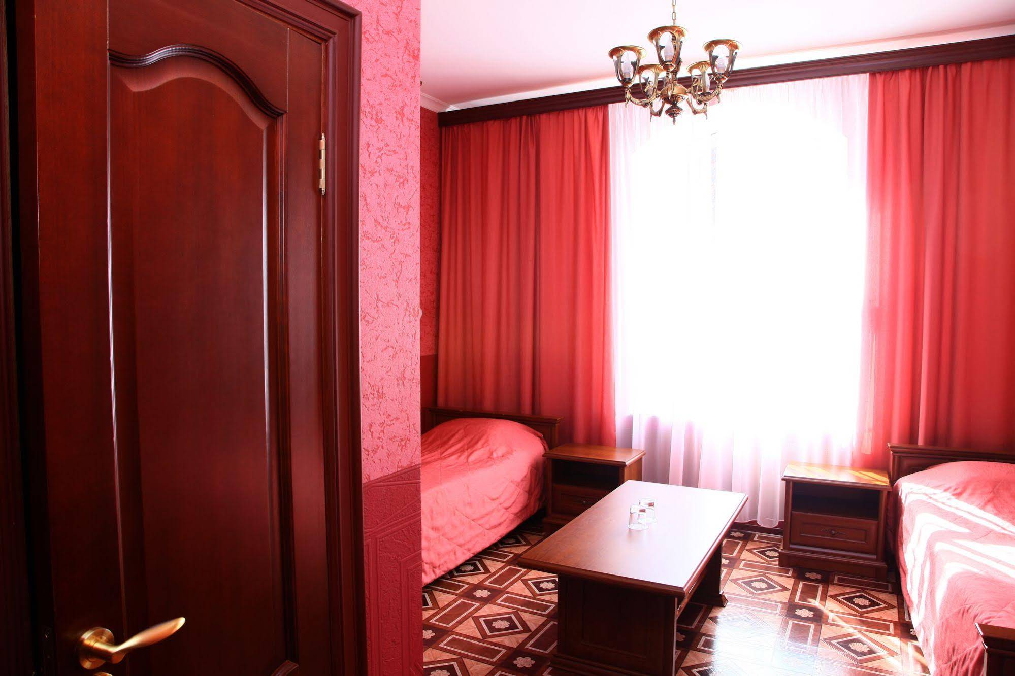Atlantic Hotel