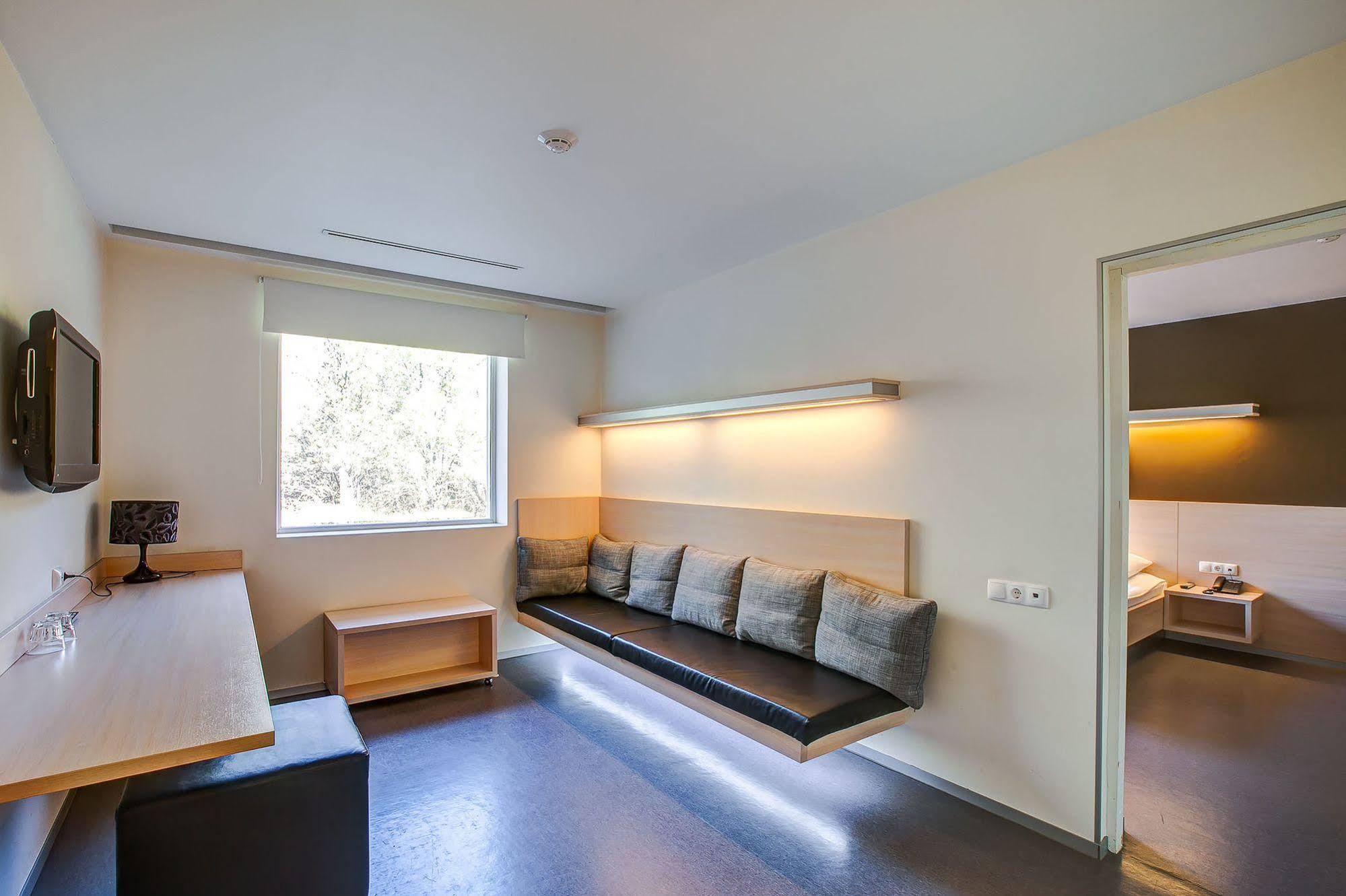 Motel Kirovskiye Dachi