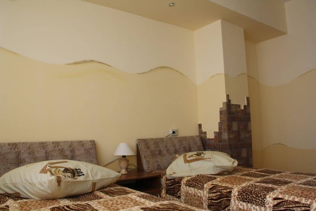 Otel na Naberezhnoy