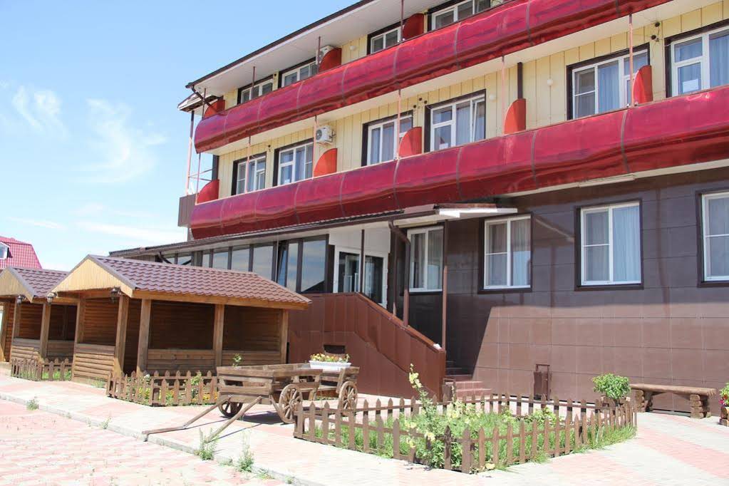 Otel na Naberezhnoy