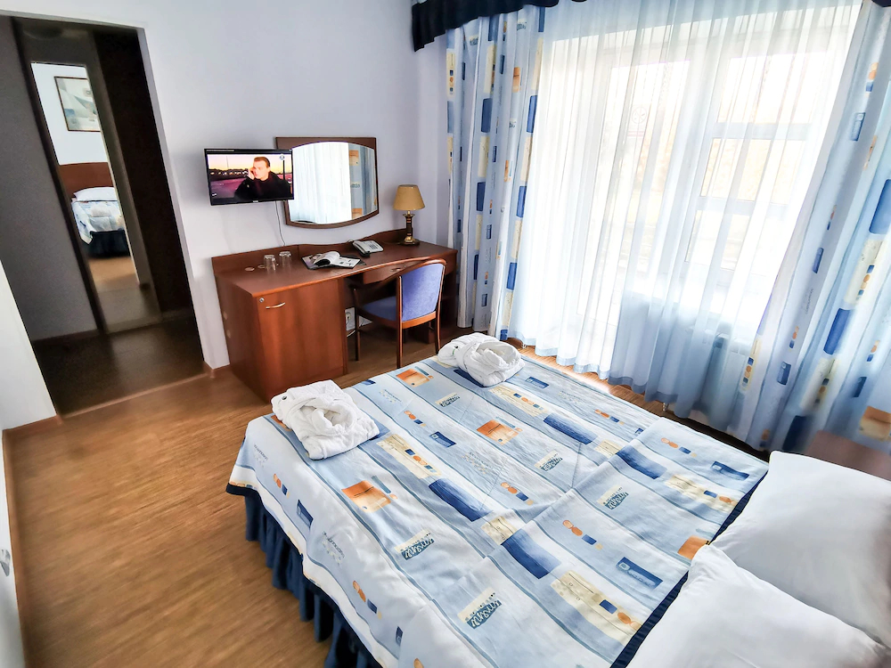 Tropicana Park Country Club