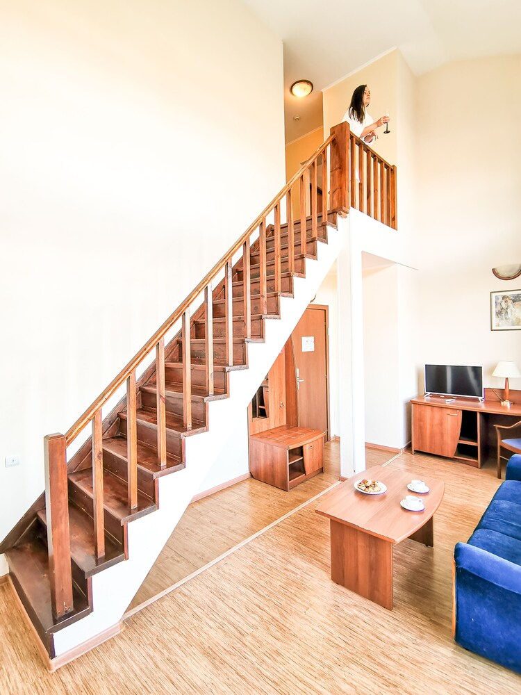 Tropicana Park Country Club