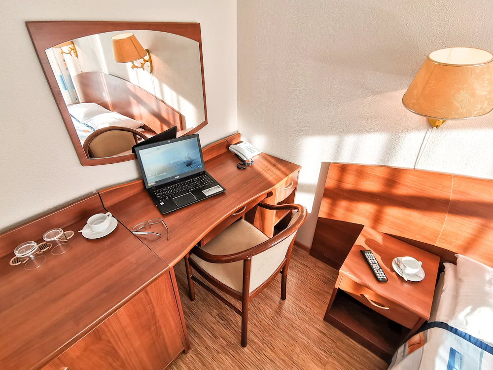 Tropicana Park Country Club