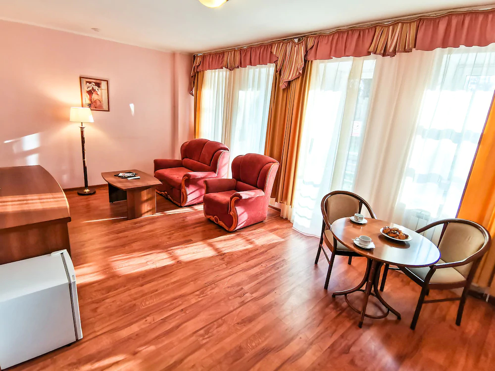 Tropicana Park Country Club