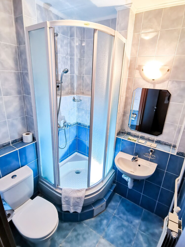 Tropicana Park Country Club