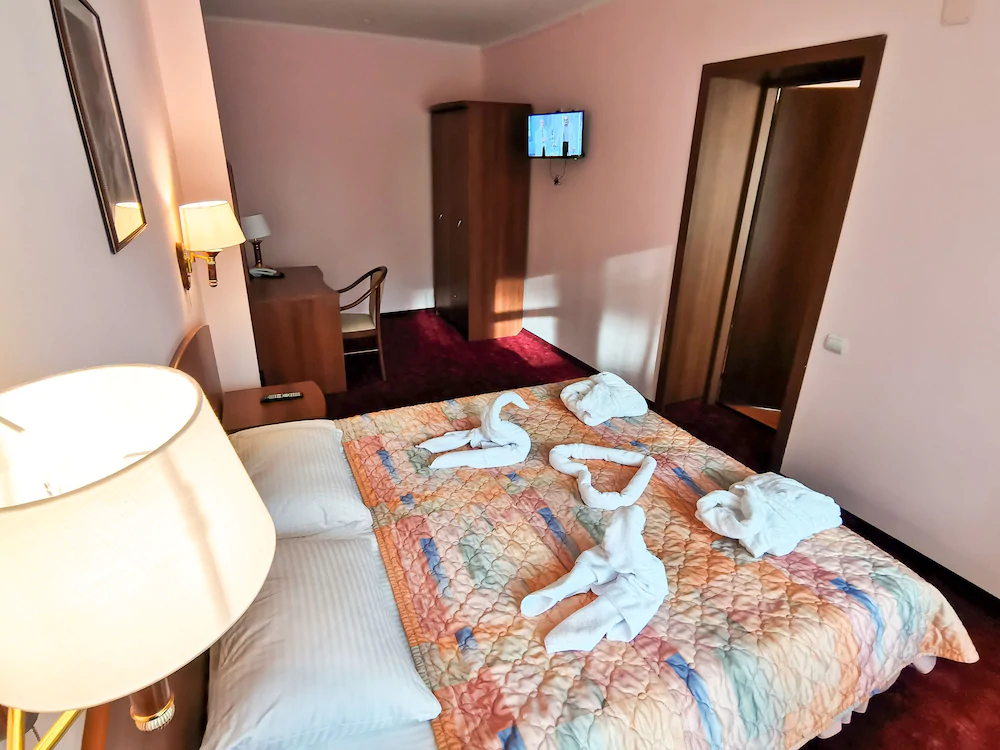 Tropicana Park Country Club