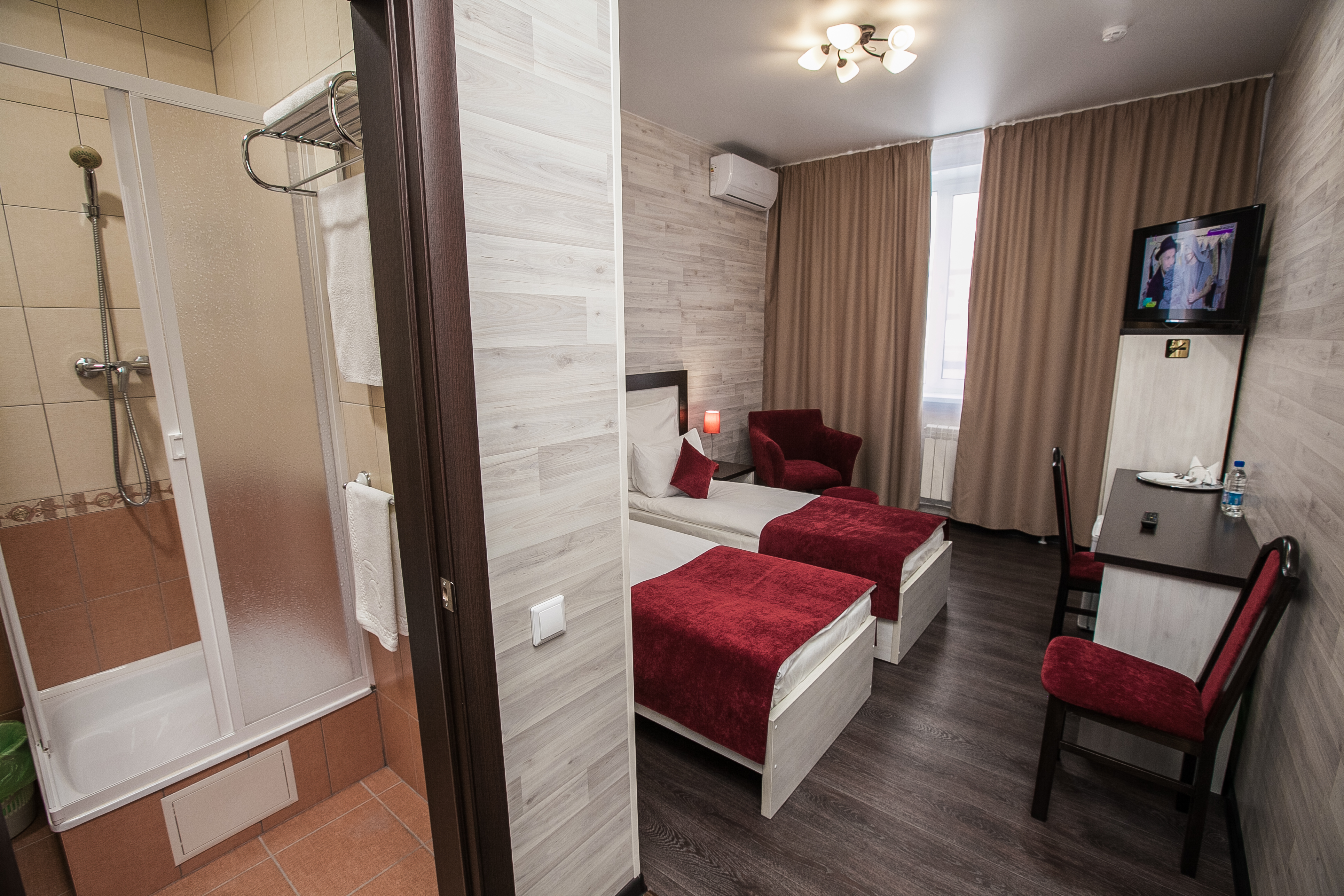 Fox Hotel