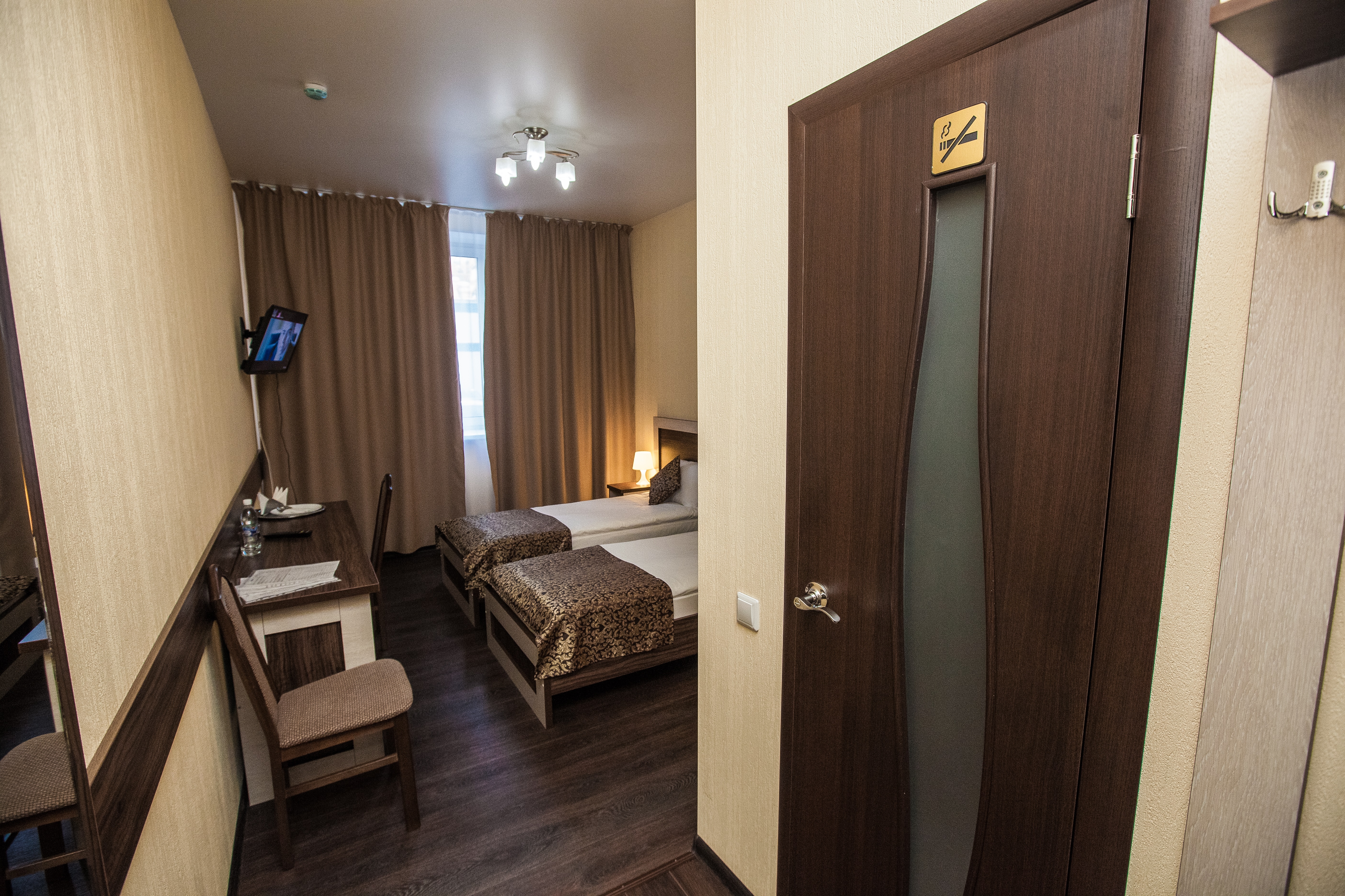 Fox Hotel