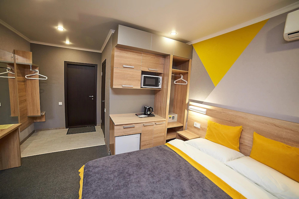 Luna Hotel