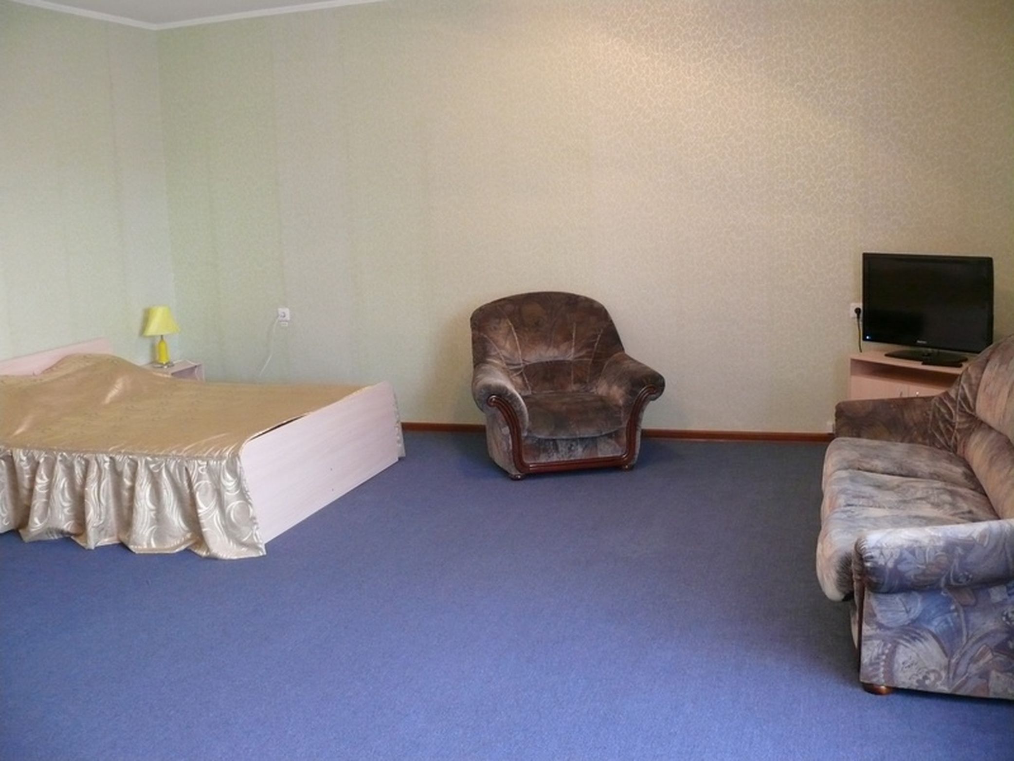 Grand City Hotel