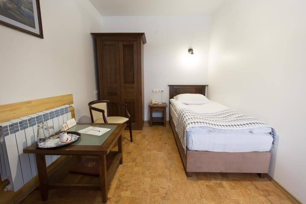 Anastasia Hotel