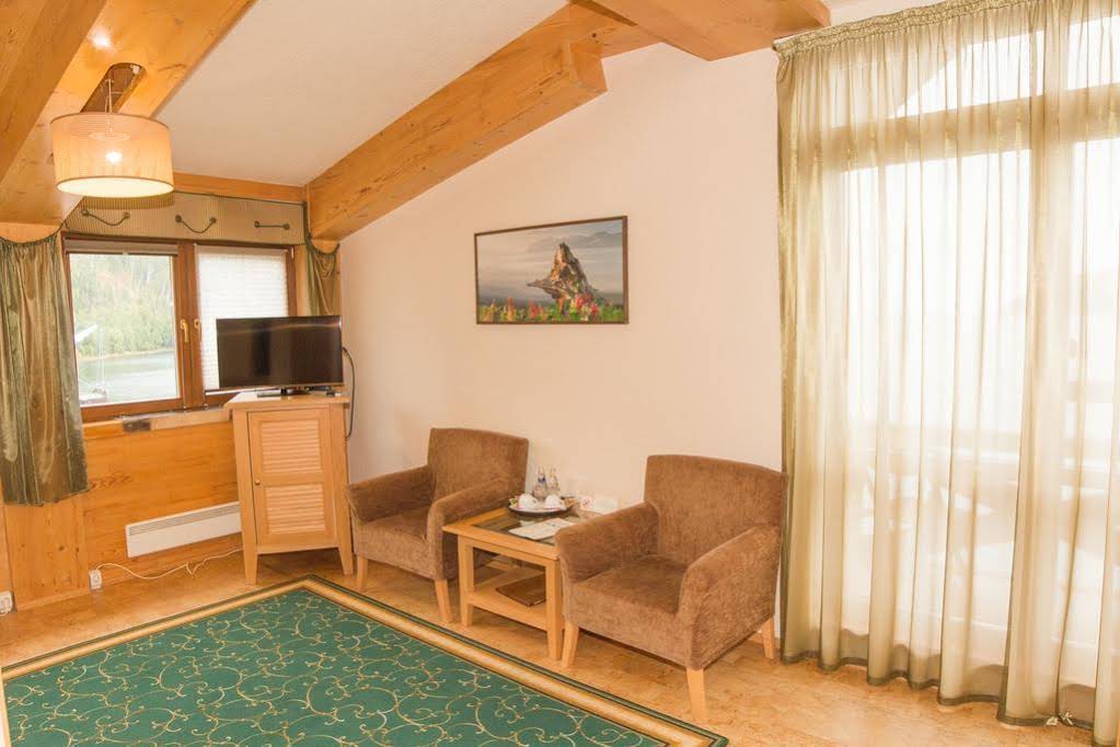 Anastasia Hotel