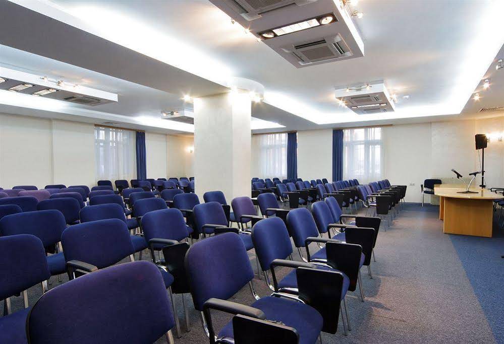 Business Hotel Delta