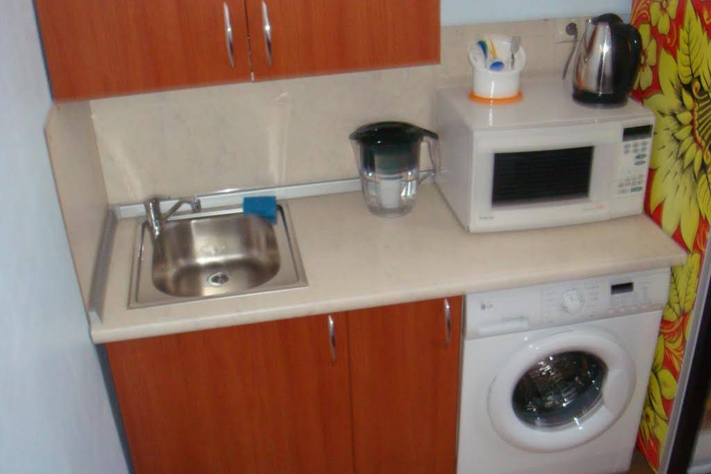 Hostel 490