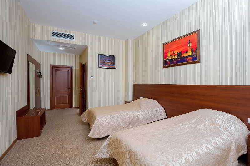 Royal Hotel