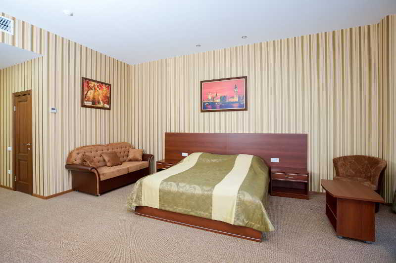 Royal Hotel