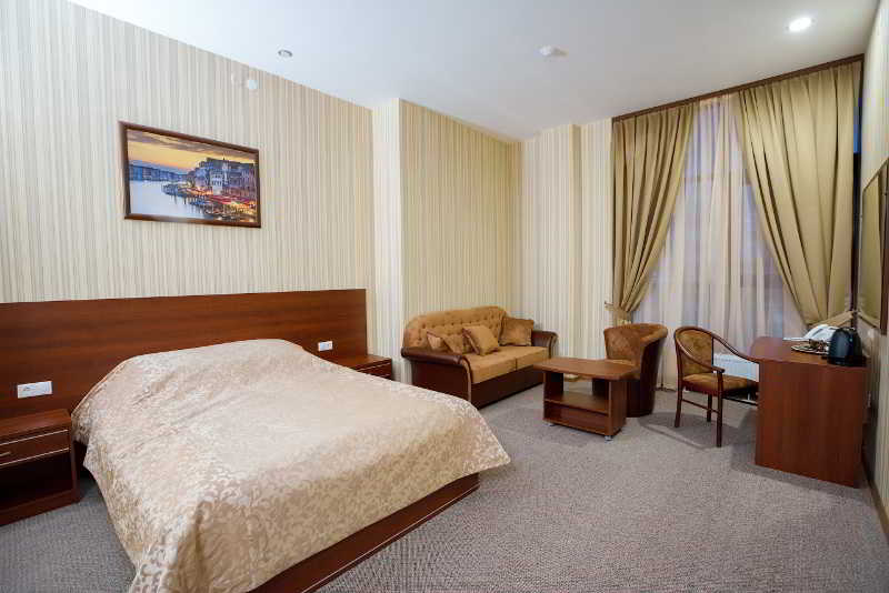 Royal Hotel