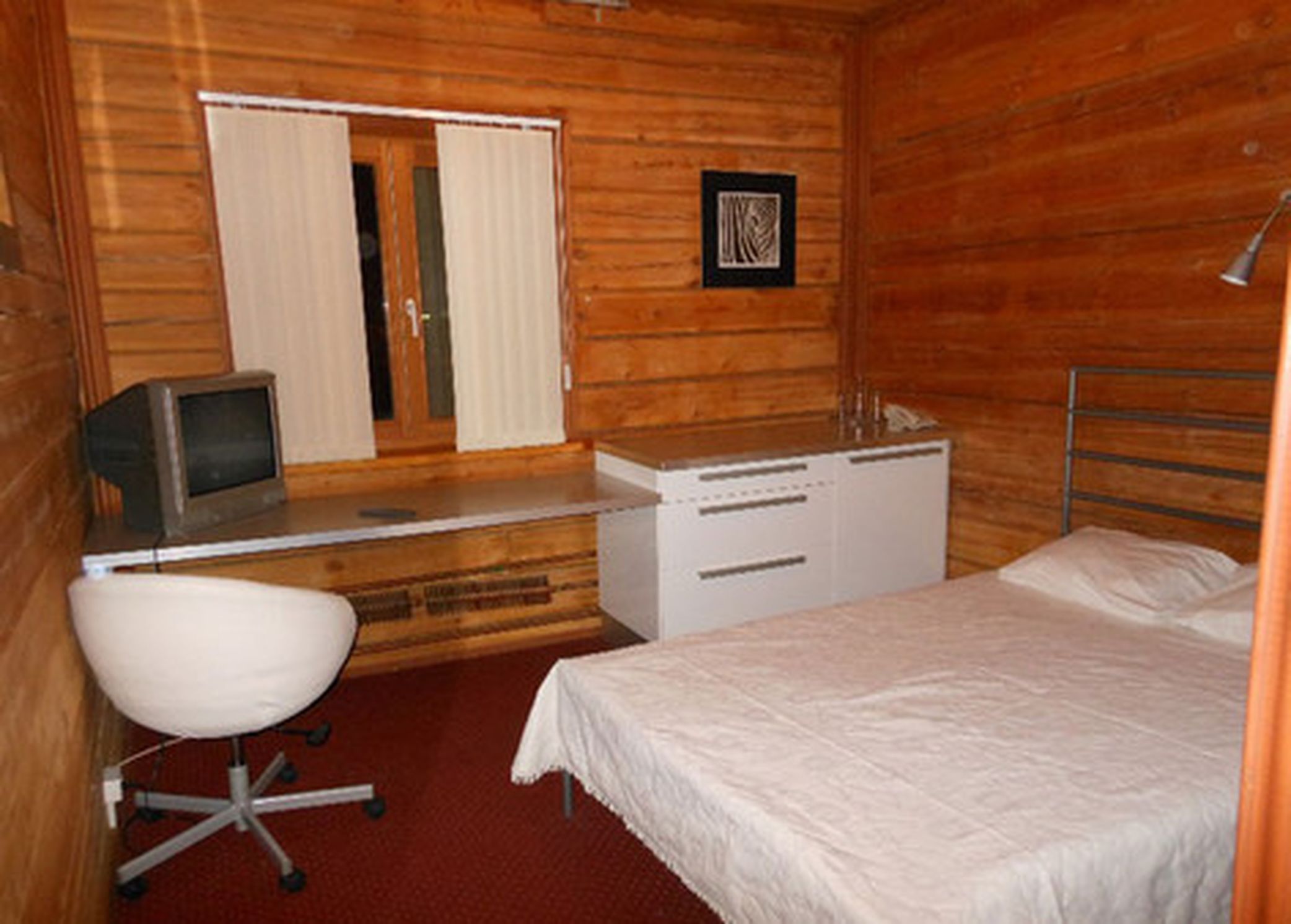 Ontario Hotel