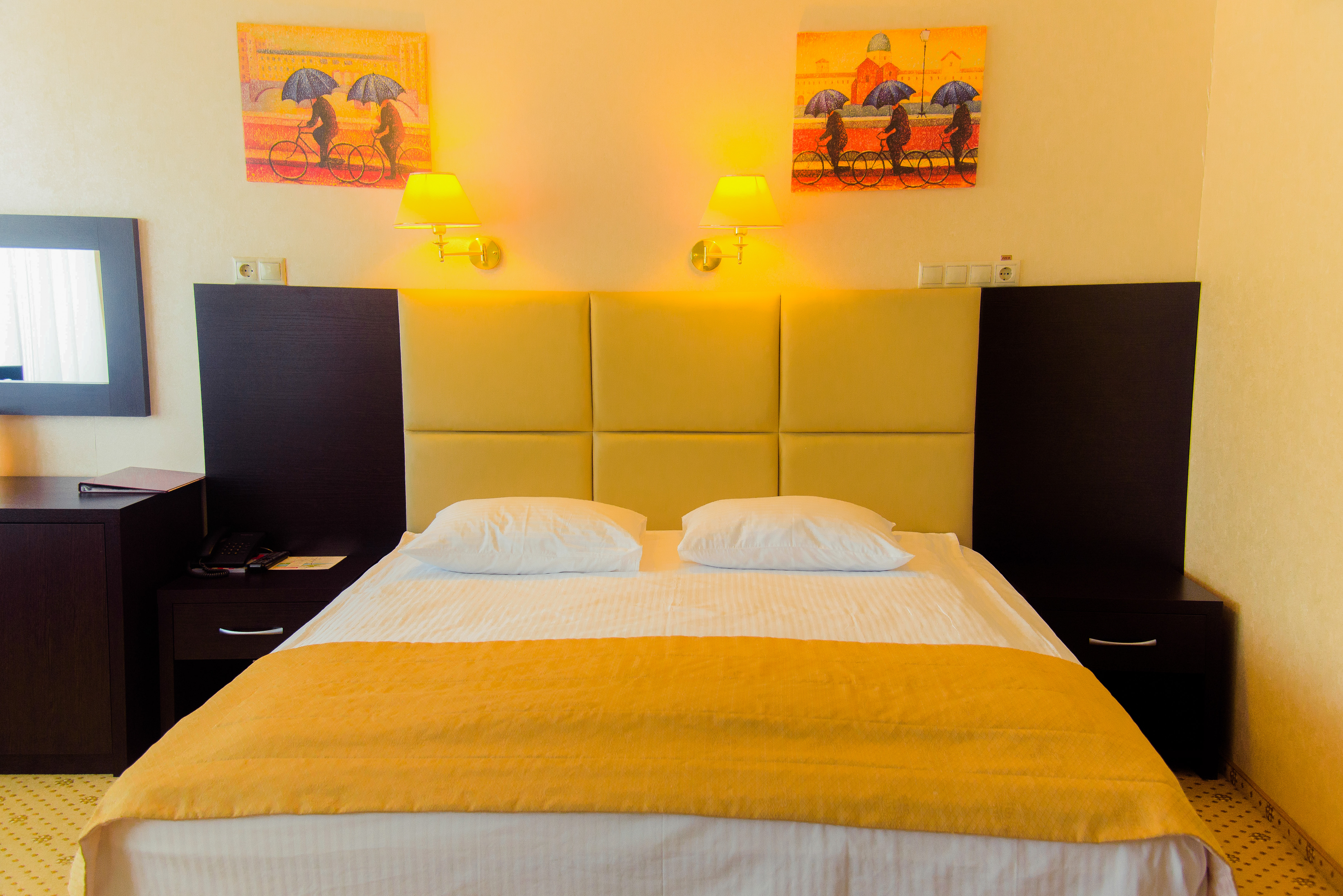 AMAKS City Hotel