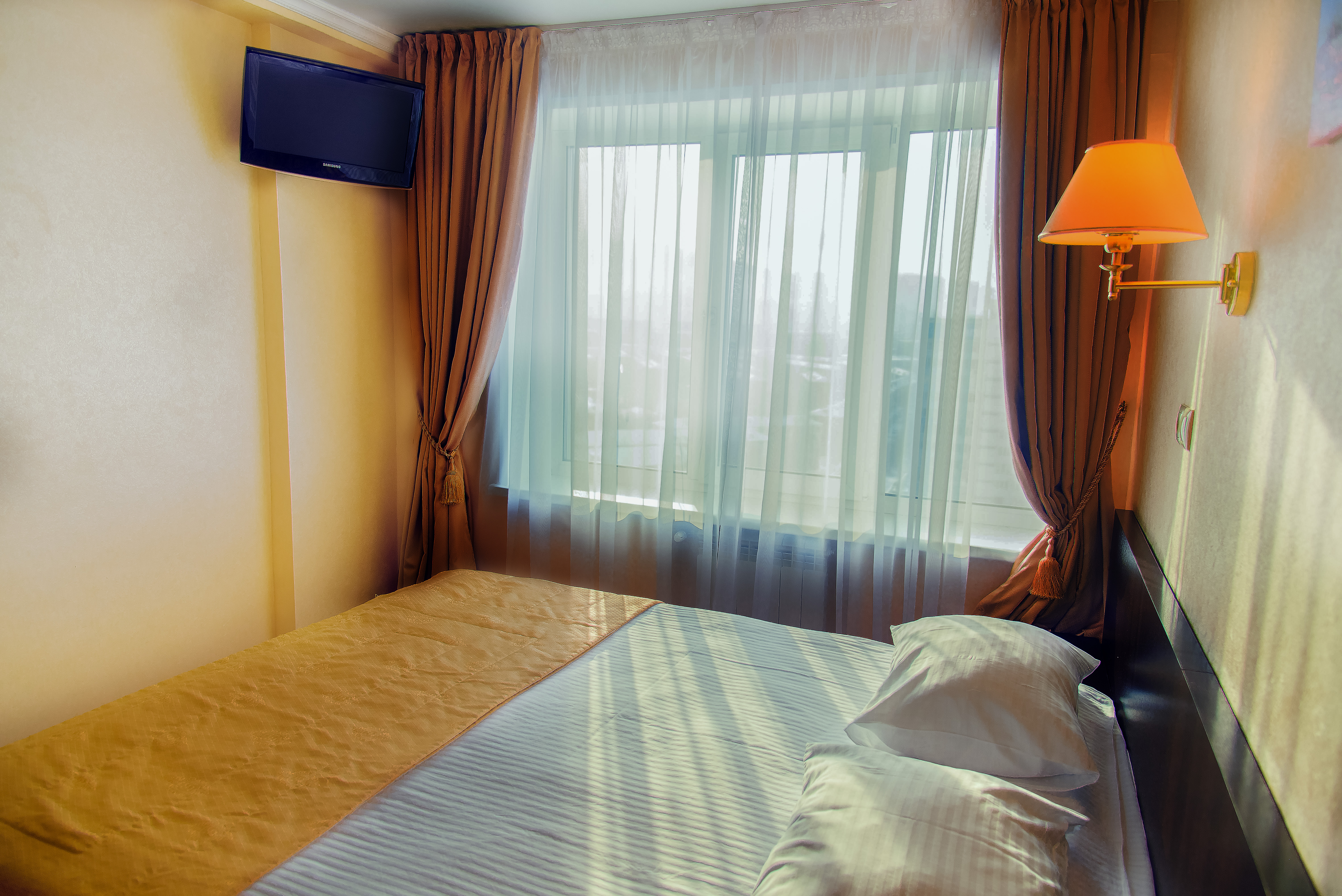 AMAKS City Hotel