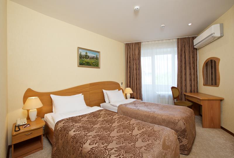 Hotel Oktyabrskaya