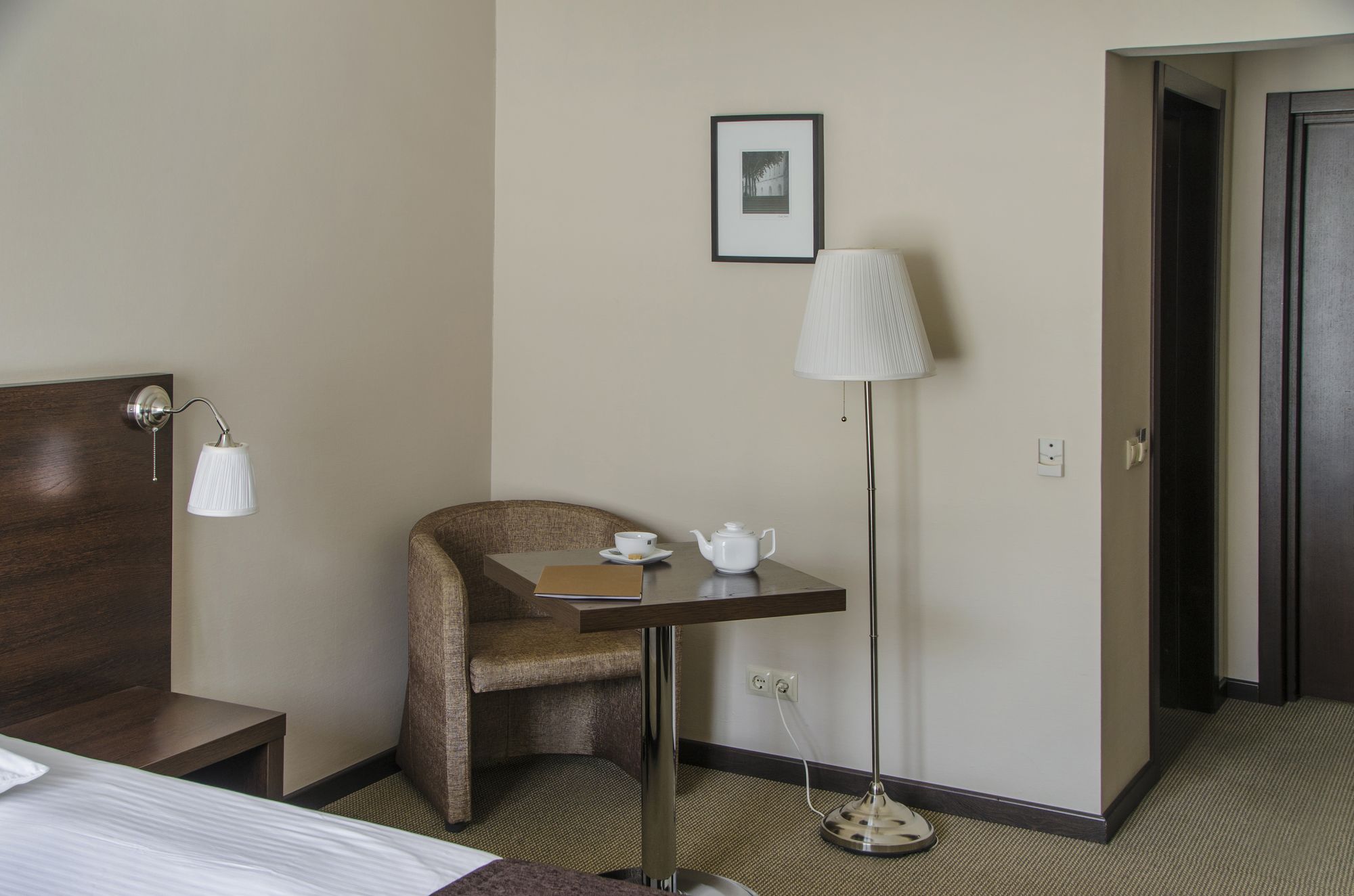 Avanta Hotel Centre