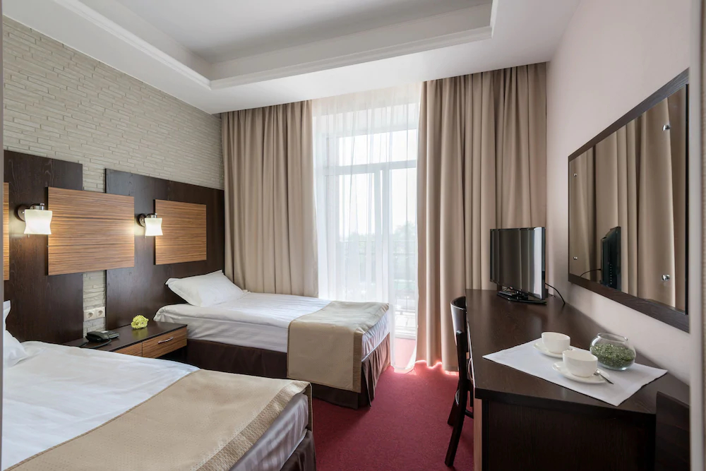 Hotel N