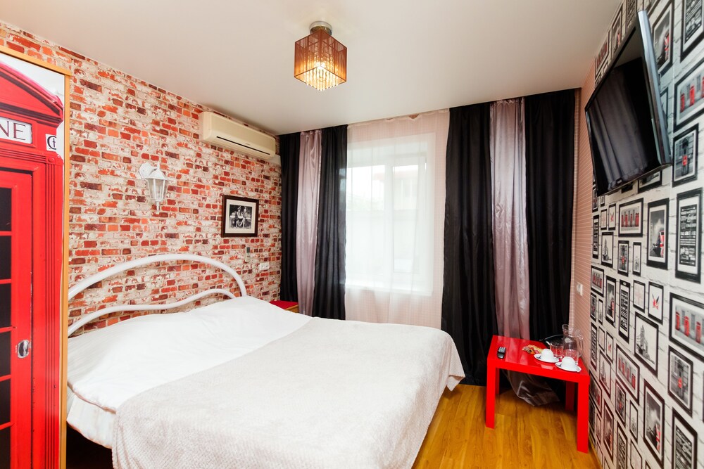 Hotel-Club Au Rooms Center