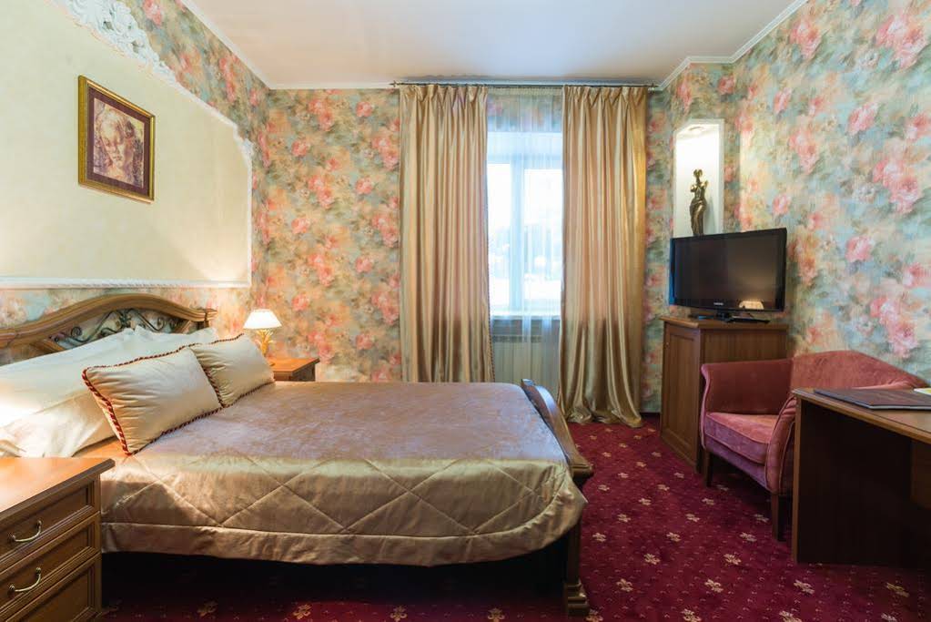 Hotel Uyut