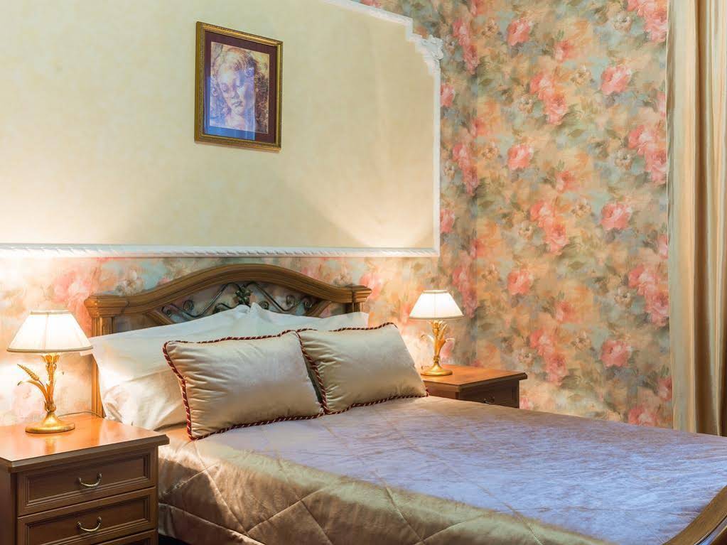 Hotel Uyut