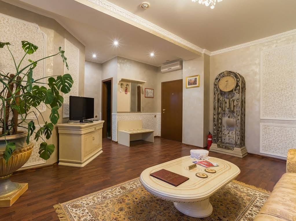Hotel Uyut