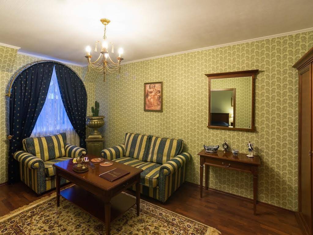 Hotel Uyut