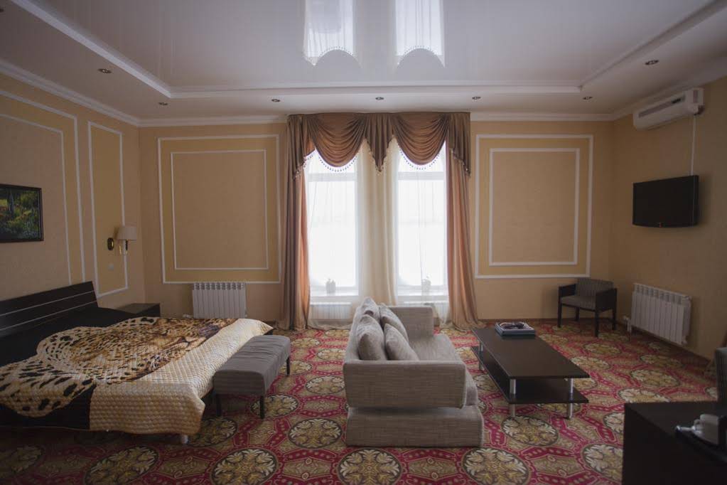 Hotel Kovcheg