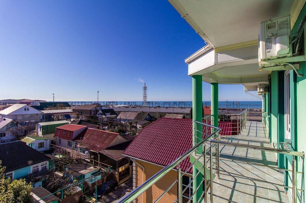 8 Nebo Hotel